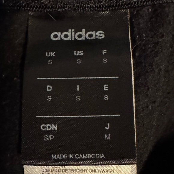 Juniors adidas joggers size s - Picture 5 of 5